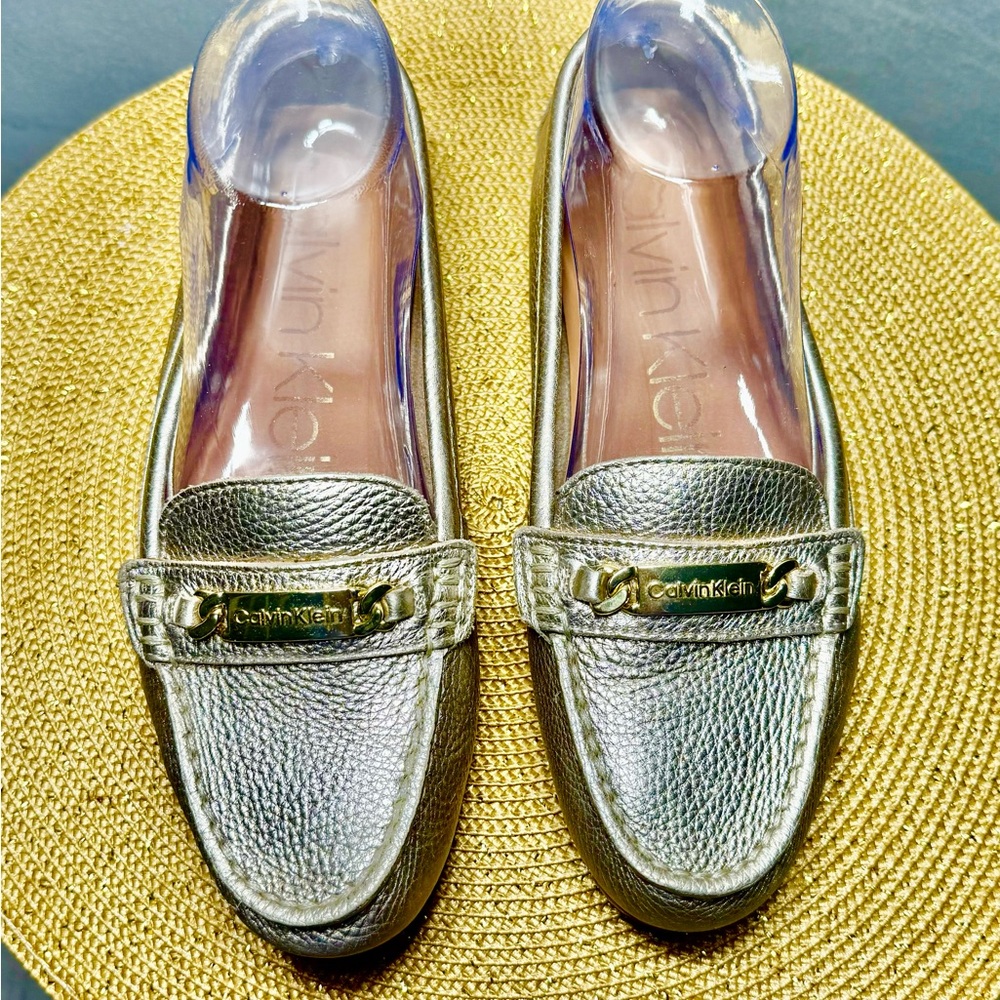 Calvin Klein GOLD Textured Leather Loafers. U.S Size 8, Euro 39
